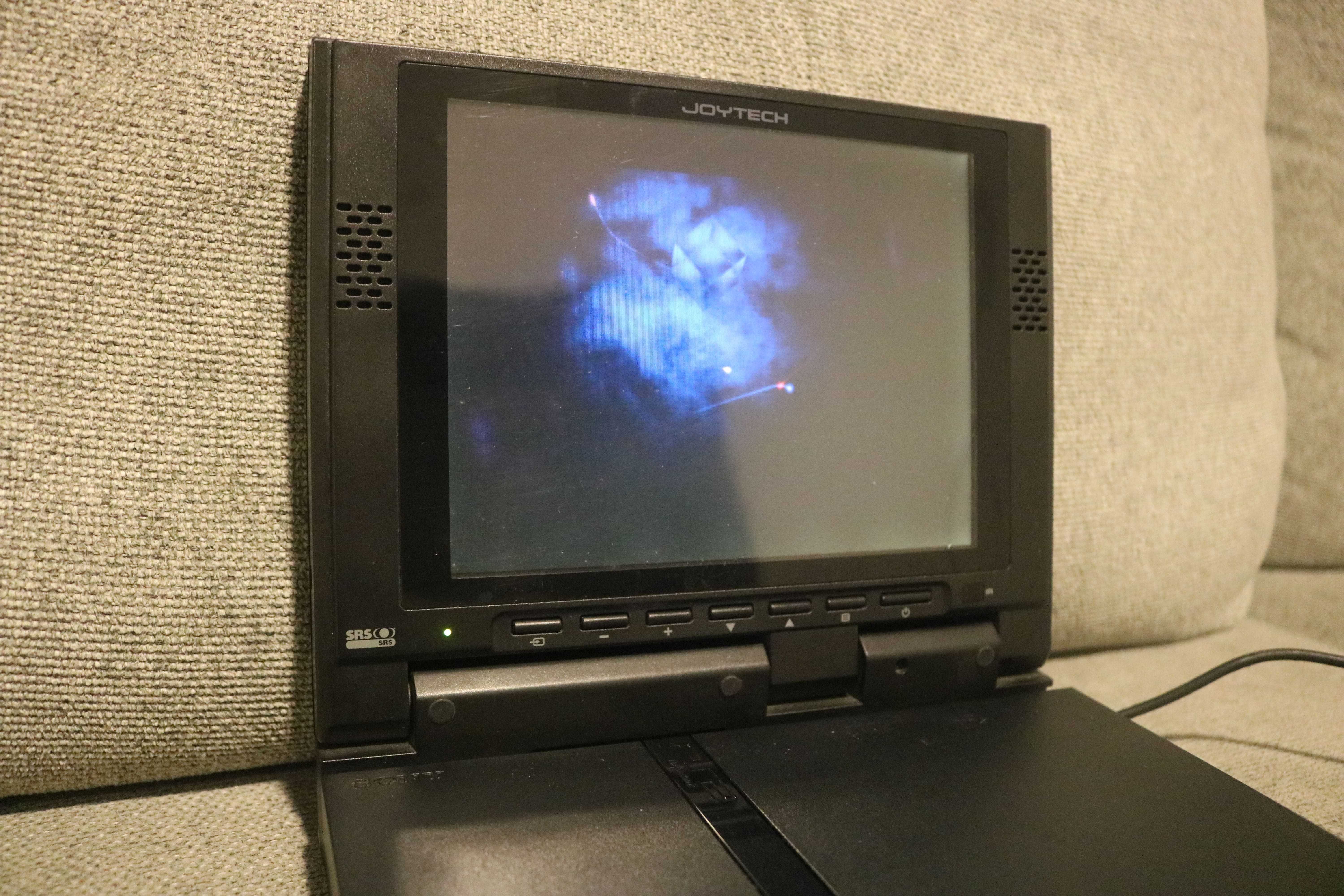 Ecrã portátil Joytech LCD 8'' para PS2 Slim