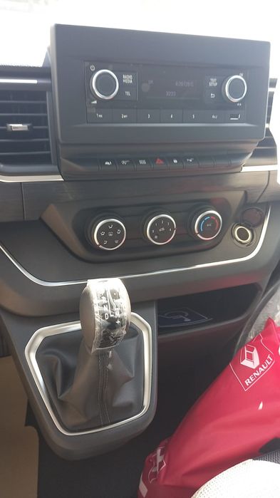 Wynajem busów osobowych AUTOMATY WYPOŻYCZALNIA BUSÓW Busy PLANY Zdjęci