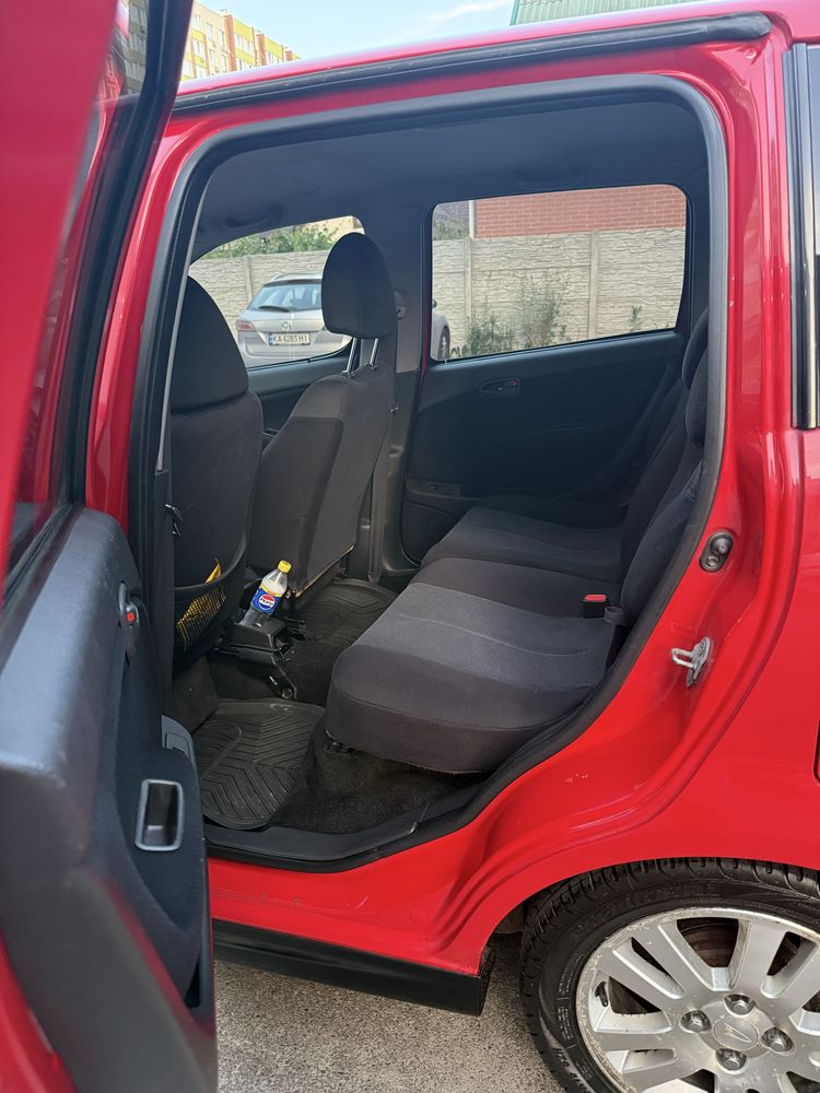 Продам автомобіль Daihatsu