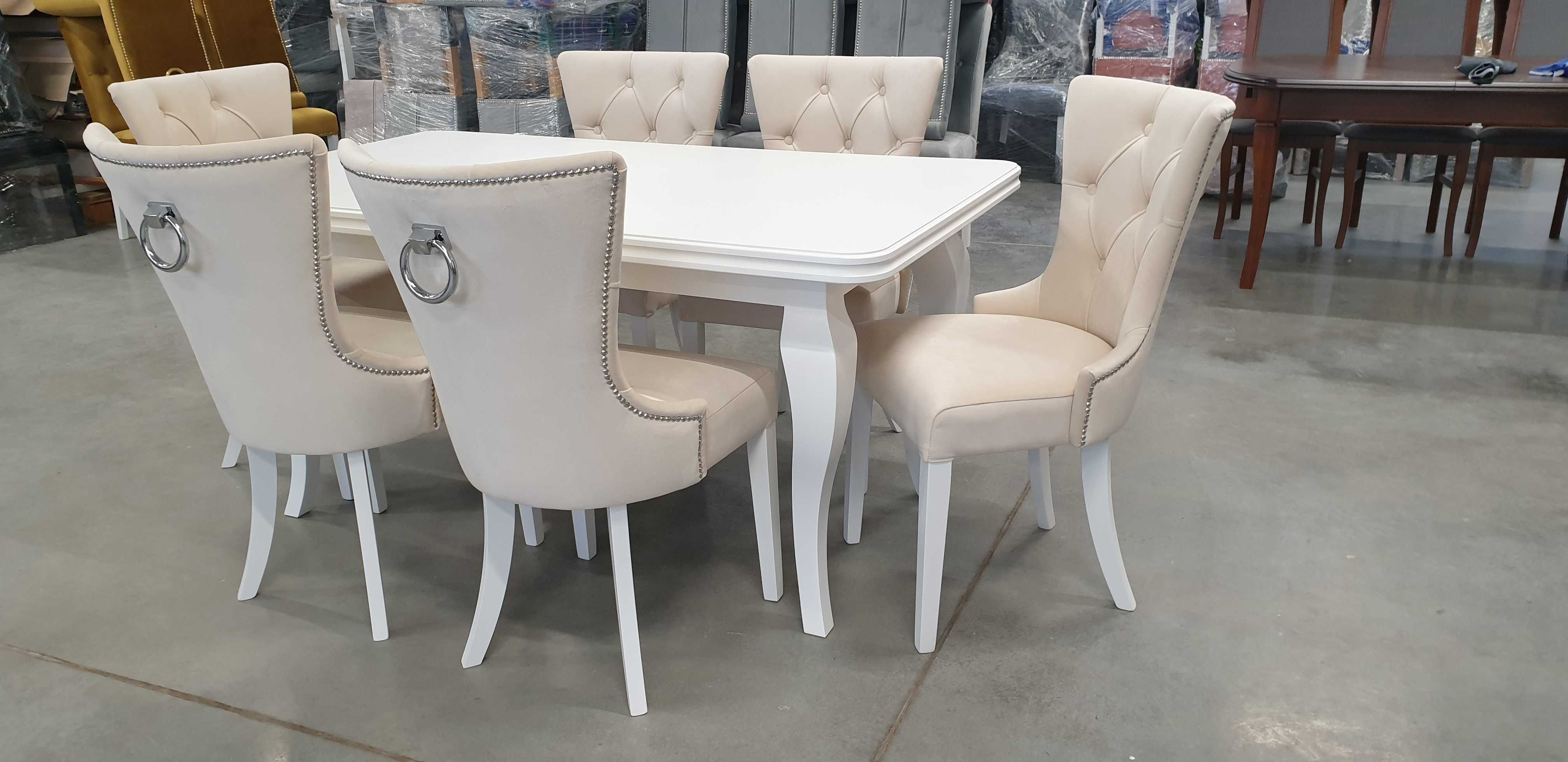 Krzesło pikowane tapicerowane z kołatką glamour nowe