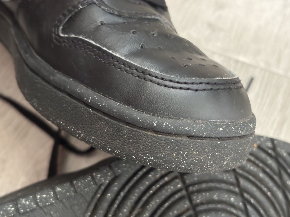 Adidasy młodzieżowe dziewczęce