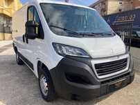 Peugeot Boxer 2.2 BlueHDi 333 L1H1 Pro