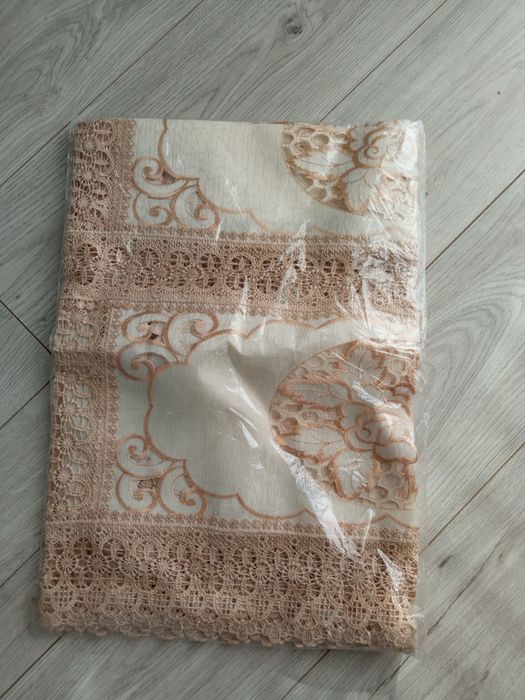 Bieżnik obrus 60x120