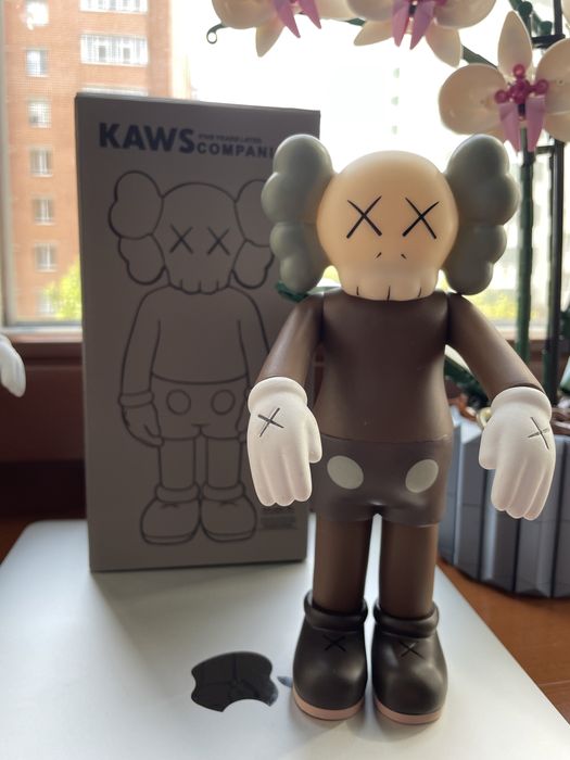 Фигурка kaws companion open edition