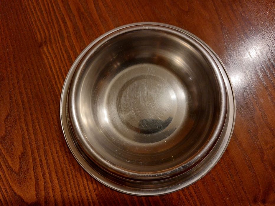 Miska nierdzewka metalowa pies kot zwierzęta średnica 21 cm