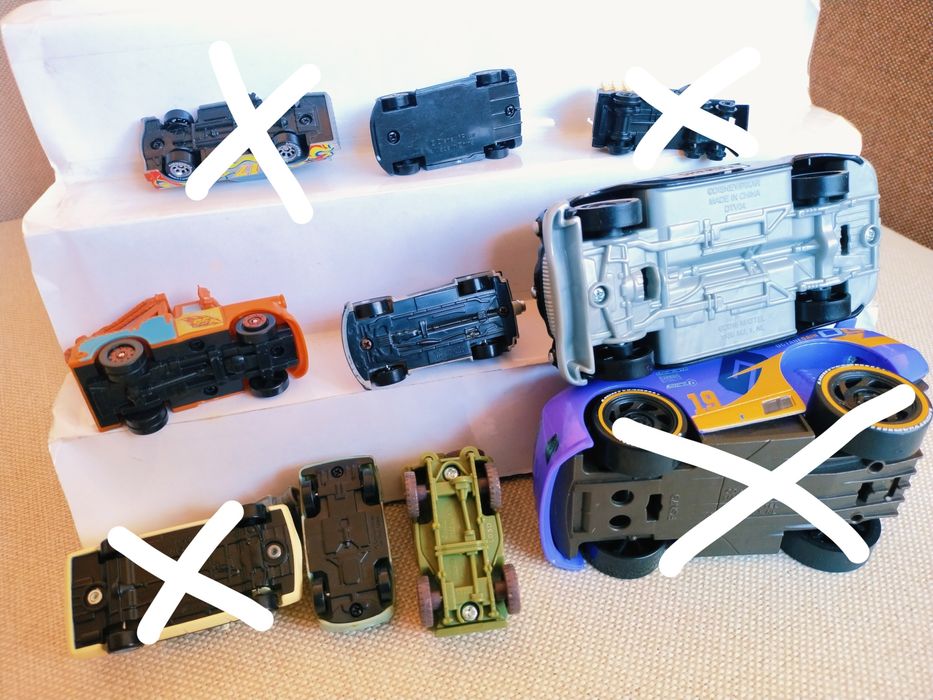 Персонажи с мультика Тачки, Молния Маквин