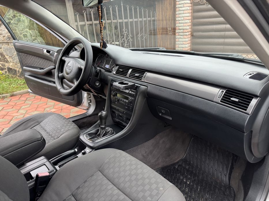 Audi A6C5 1.8T. 2004 рік. РЕСТАЙЛІНГ