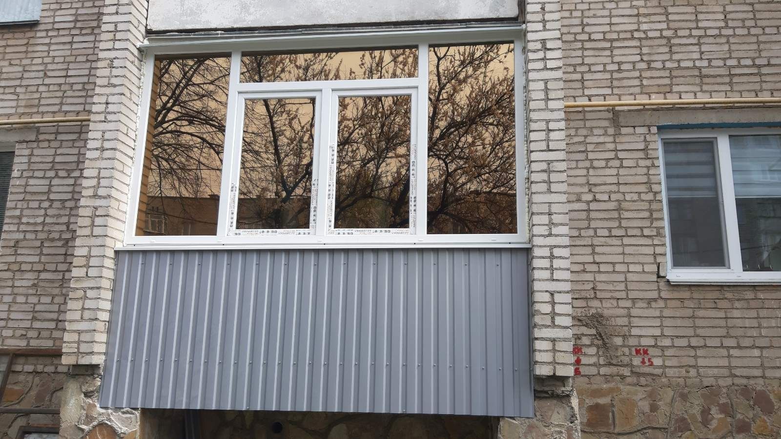 Вікна металопластикові, двері, балкони