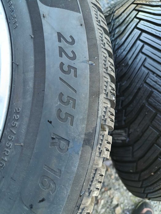 ALULELGI 16 CALI 4 sztuki Oryginał AUDI 5X12 Z Oponami Zimowymi.