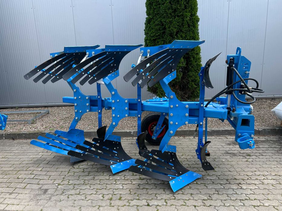 Pług 3 skibowy (2+1) obrotowy ażurowy, nowy