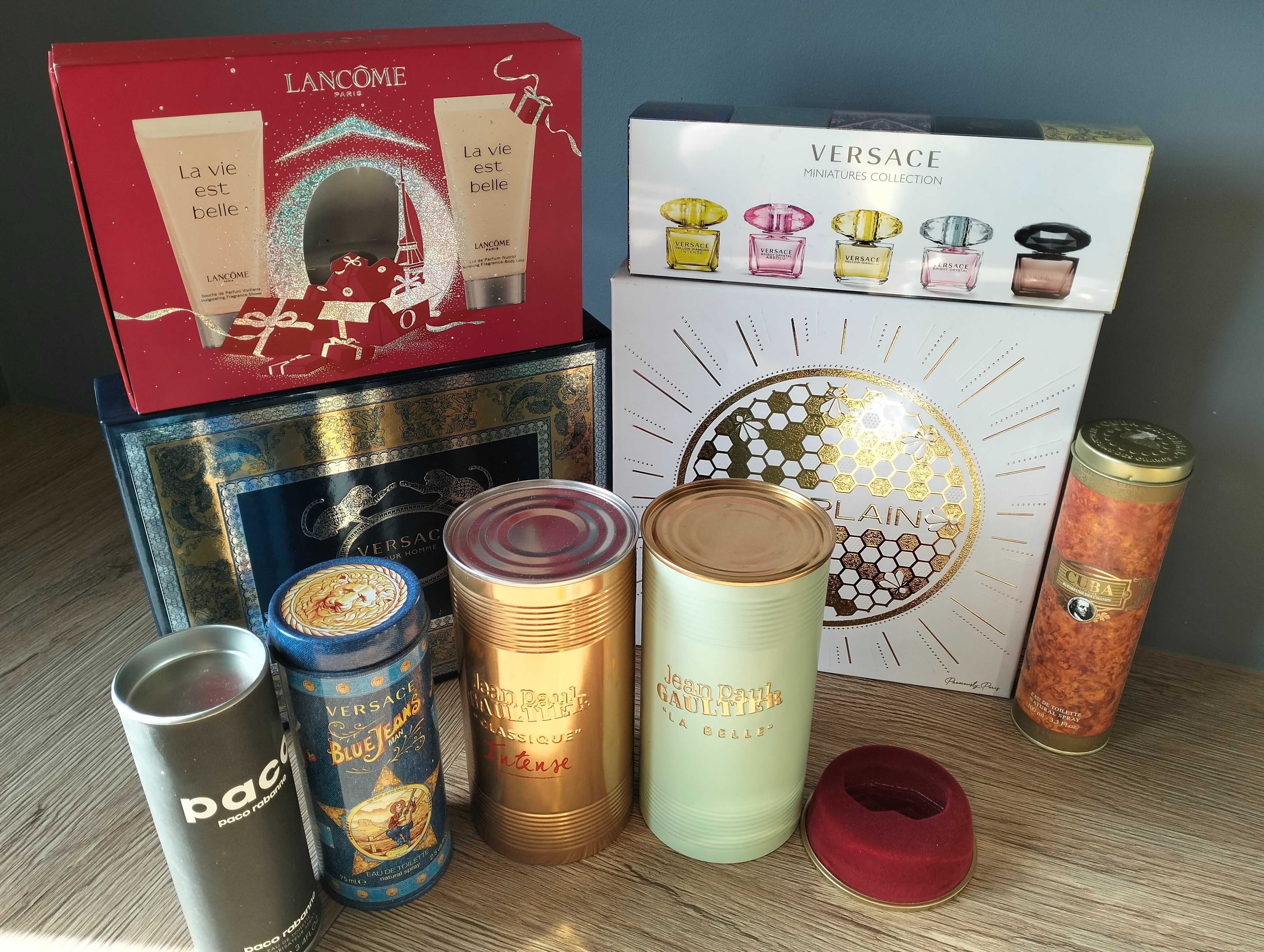 Buteleczki po perfumach 19szt, pudełka- oryginalne