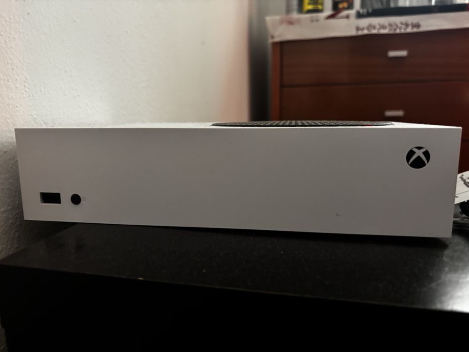 Xbox  serie s + comando