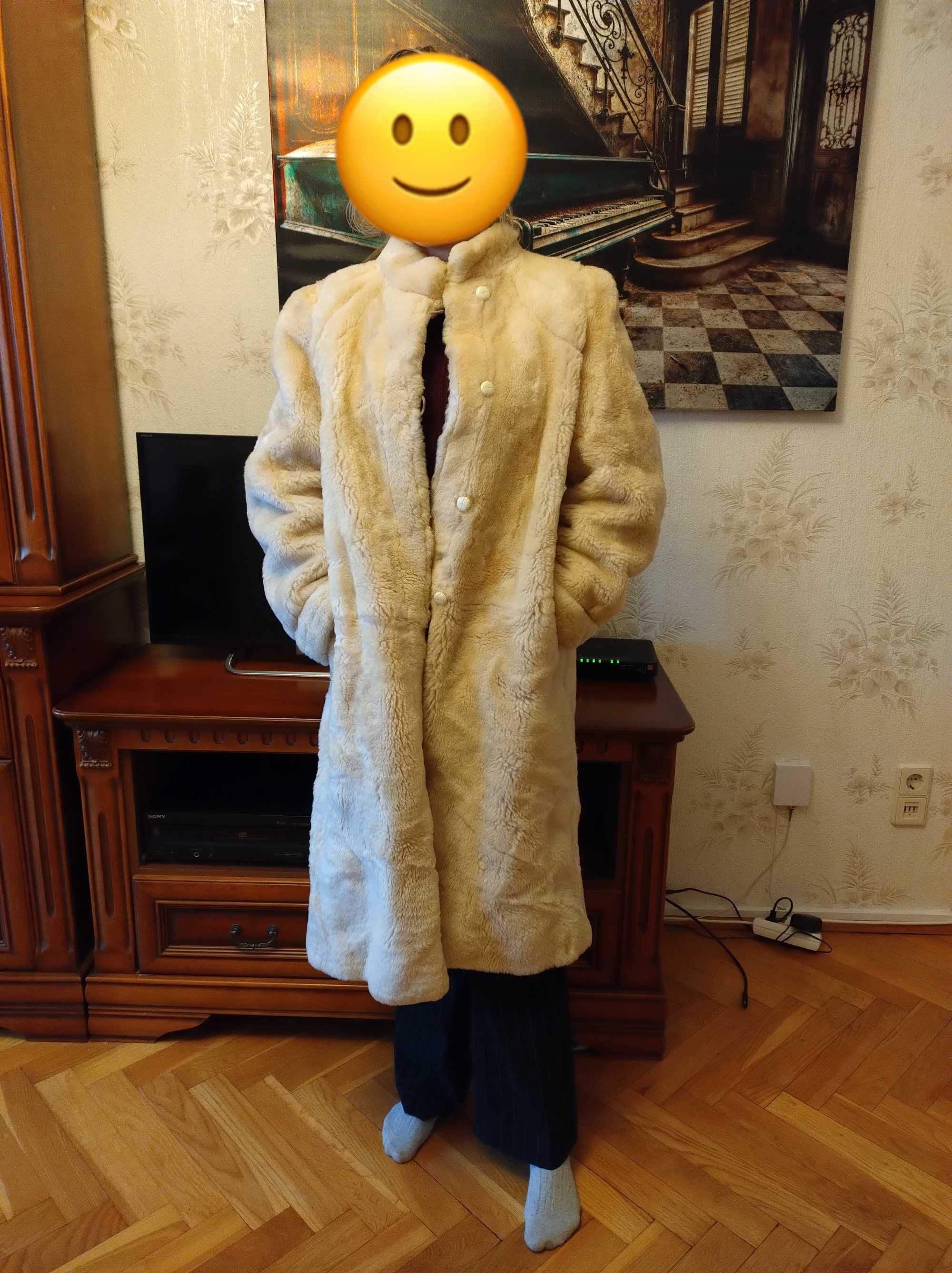 futrzany płasz furs ettex paris