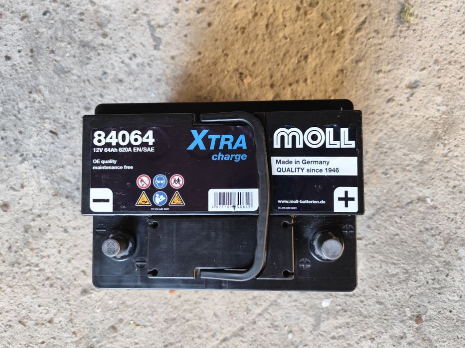 Akumulator 64 ah