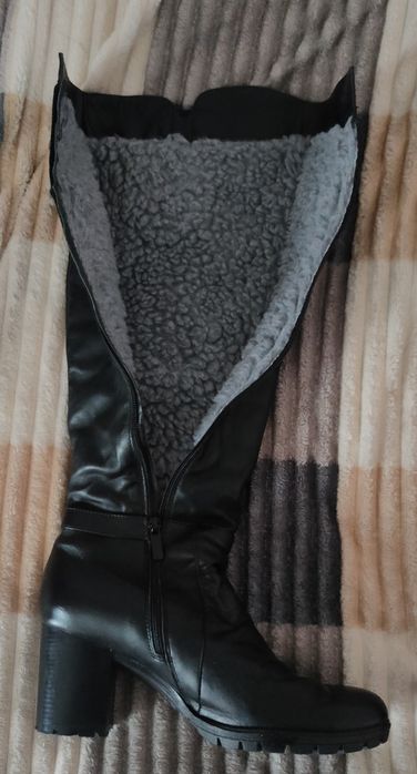 Шкіряні чоботи 2500