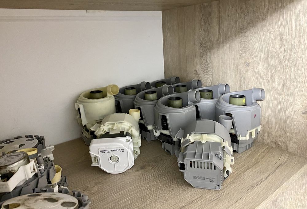 Циркуляционный насос помпа двиг посудомоечной машины bosch siemens