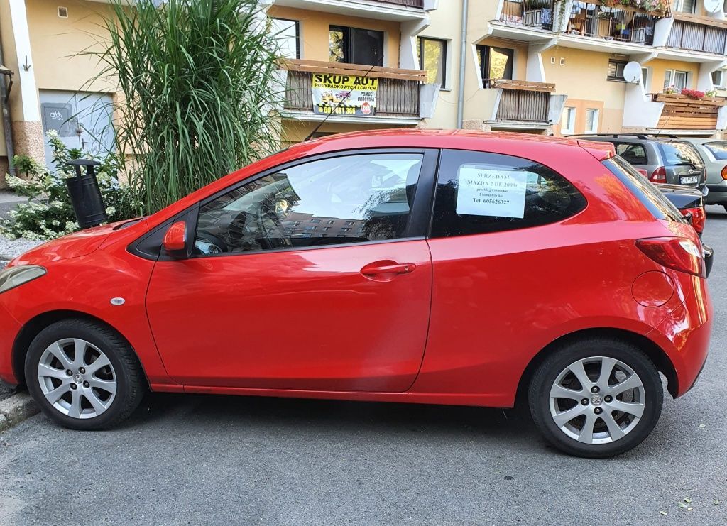 Mazda 2 1.3 benzyna | 2 właściciel od nowości | serwis | 2 komplety kó