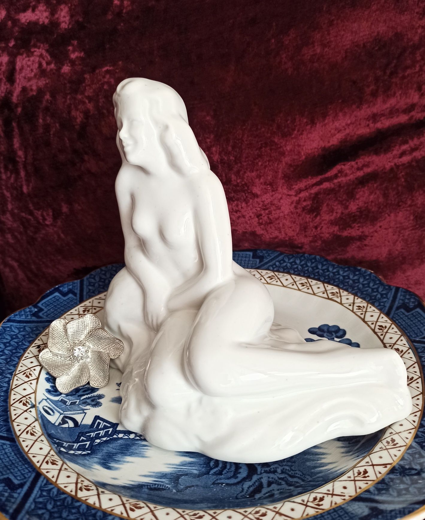 Figurka porcelanowa kobieta Ove Rasmussen vintage