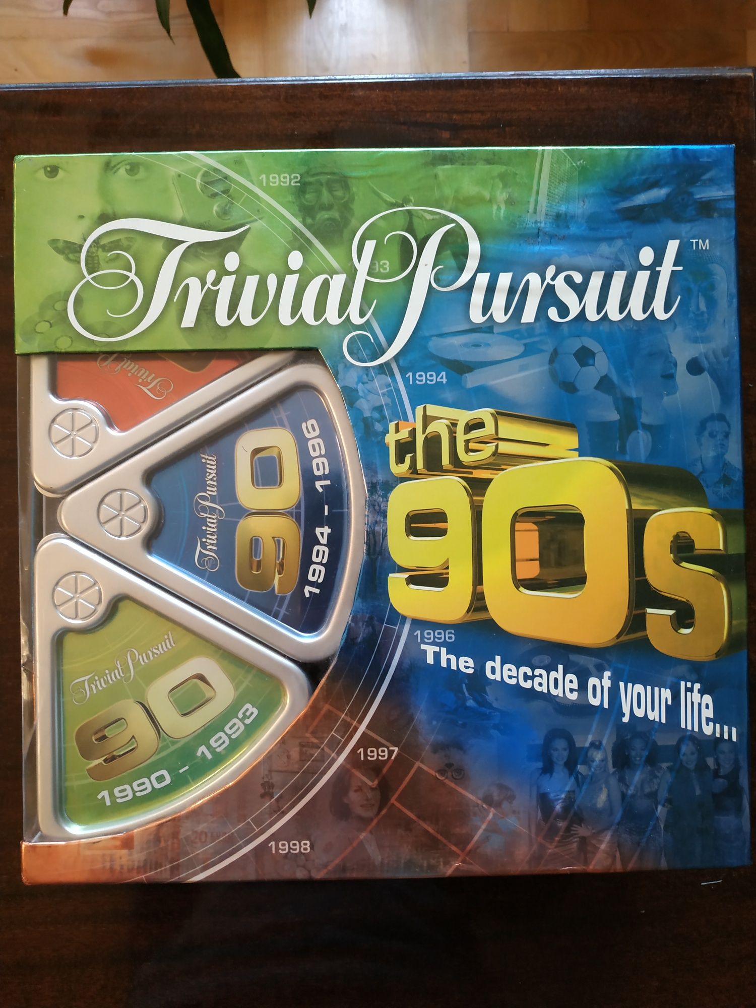 Trivial Pursuit. The 90s. Настільна гра вікторина