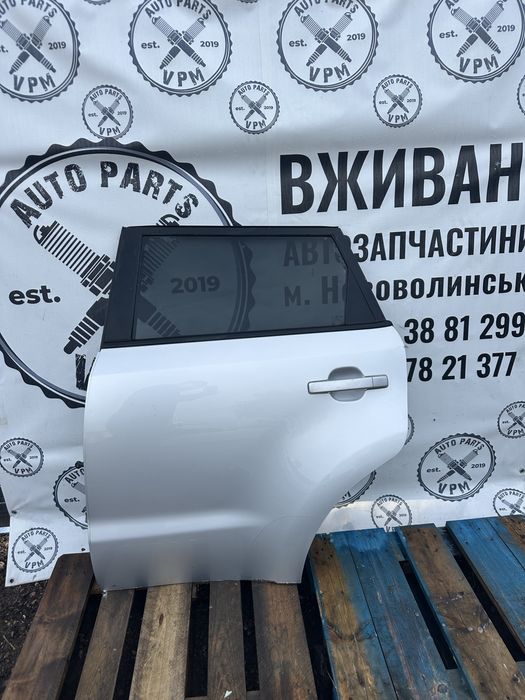 Задні ліві двері, задня ліва дверка Kia Soul EV 2014-2018