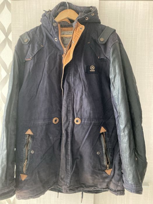 Продам куртку мужскую