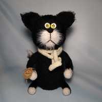 Чёрный кот ручная работа вязаная игрушка кошка котёнок