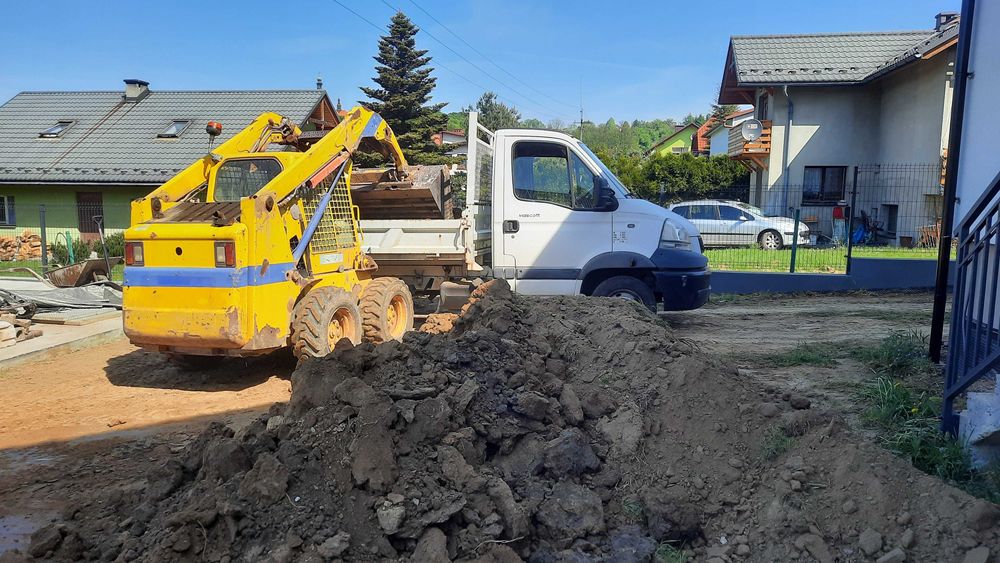 Wywóz Ziemi, Wywóz Gruzu Załadunek i Transport Równanie Terenu