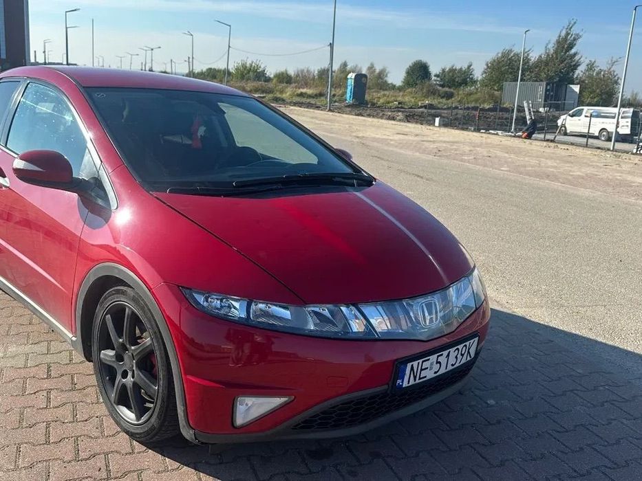 Honda Civic Honda Civic 8 gen 2007 rok, nowe sprzeglo, konserwacja podlogi 1.8 240