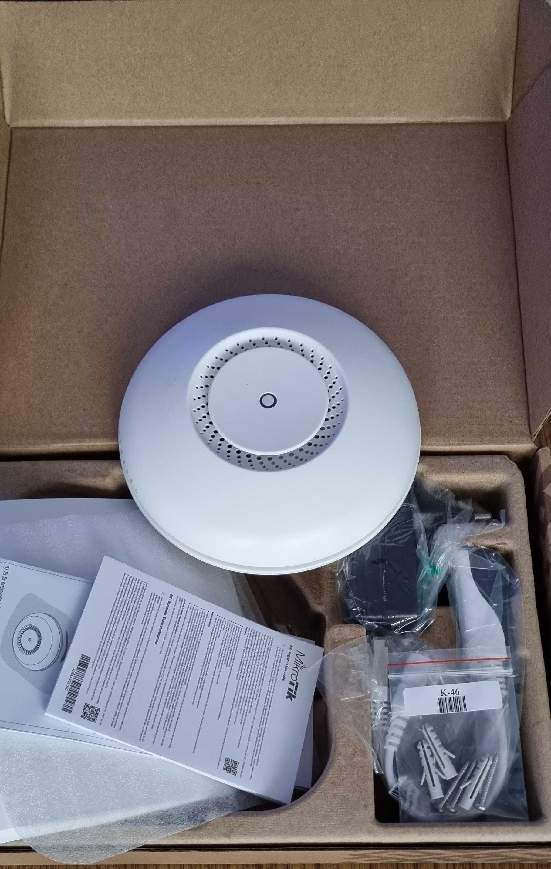 Access Point MikroTik cAP ac, Ceiling AP cAPGi-5acD2nD 2,4/5GHz