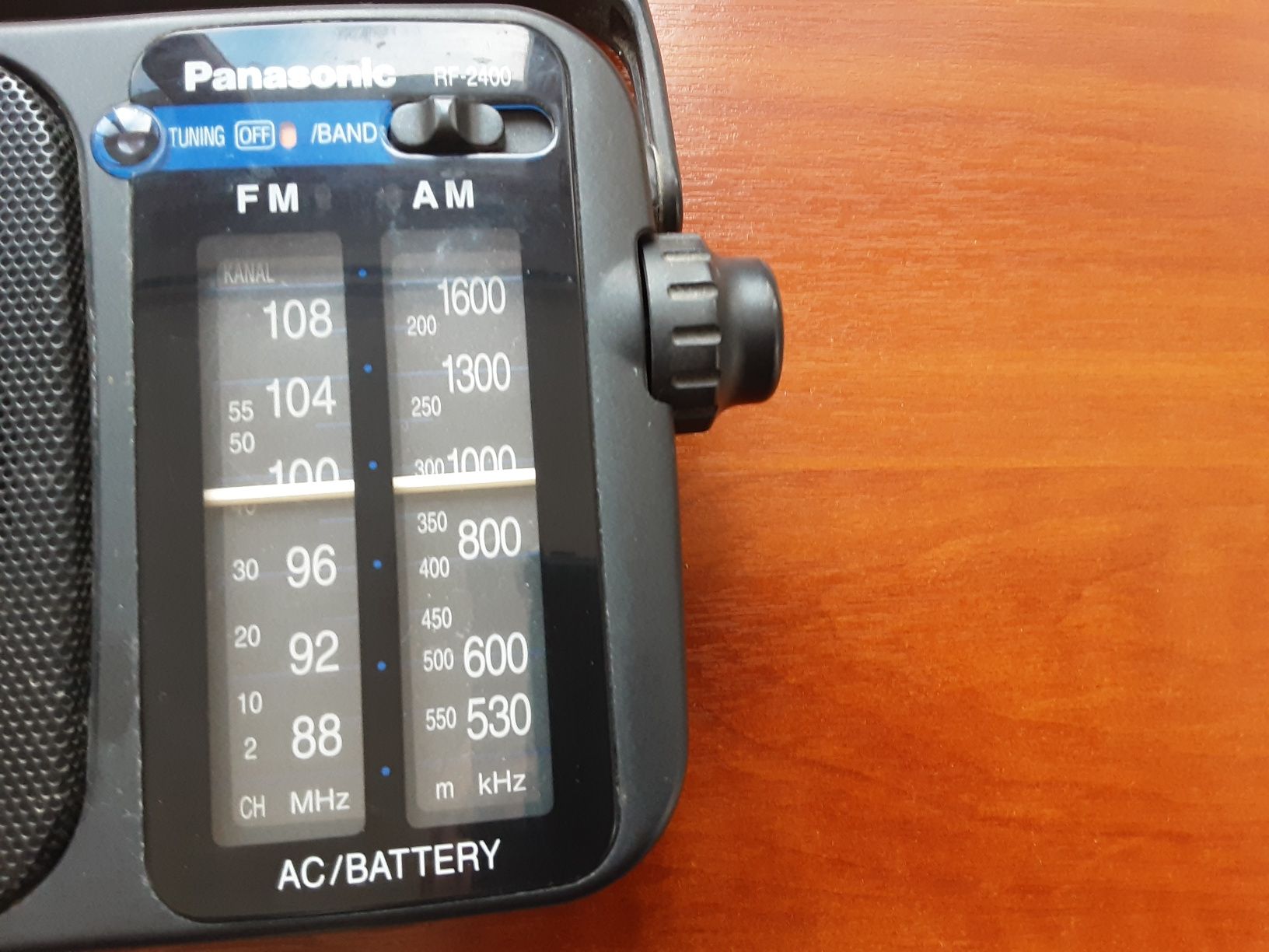 Радиоприёмник Panasonic.