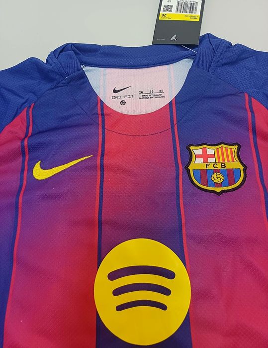 Equipamento criança Barcelona Lamine Yamal