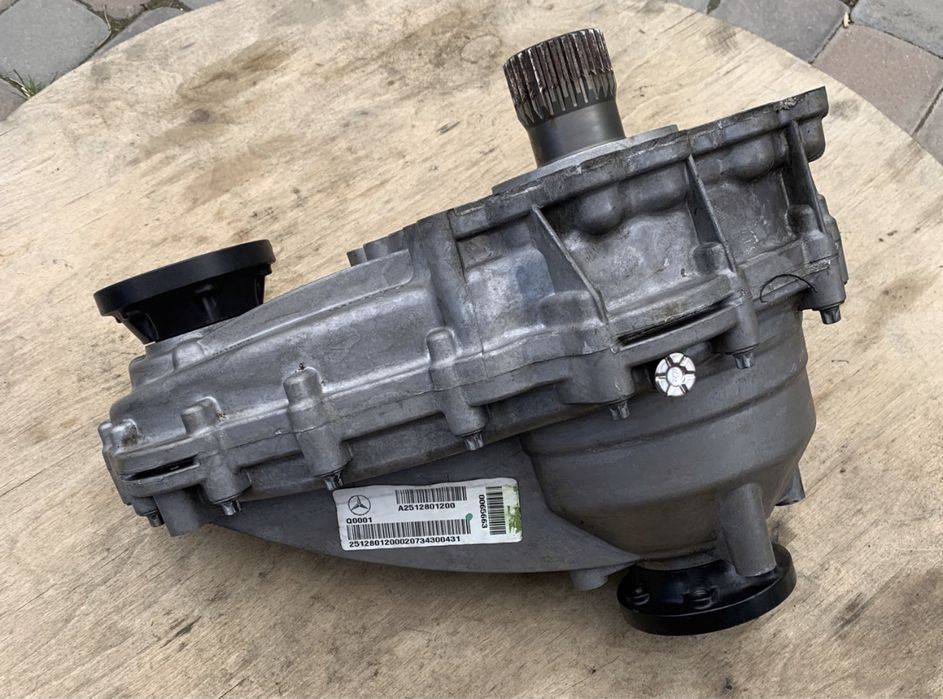 Роздатка раздатка ML GL передній міст W 164 166 задній редуктор