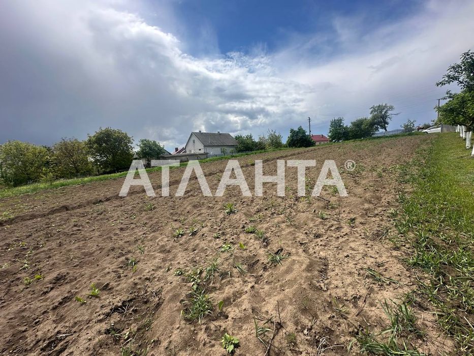 Продаж земельної ділянки 28 соток під будову Малий Кучурів