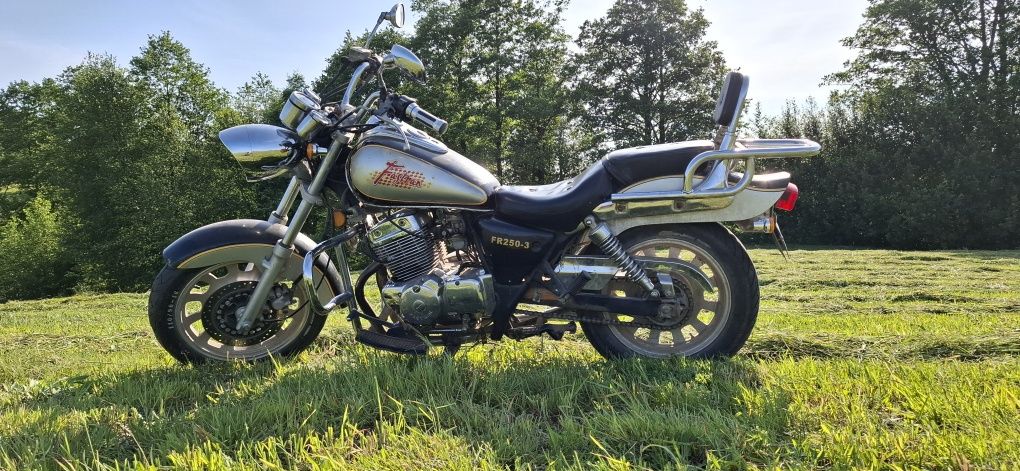 Motocykl Chituma Fastran 250