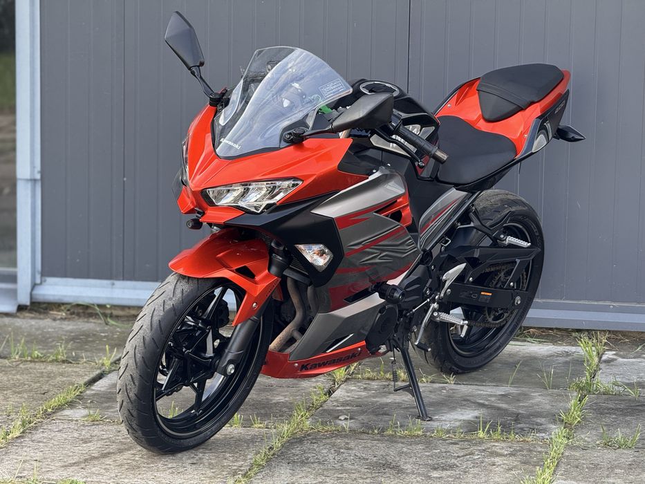 Kawasaki Ninja 400cc Японія Motozet