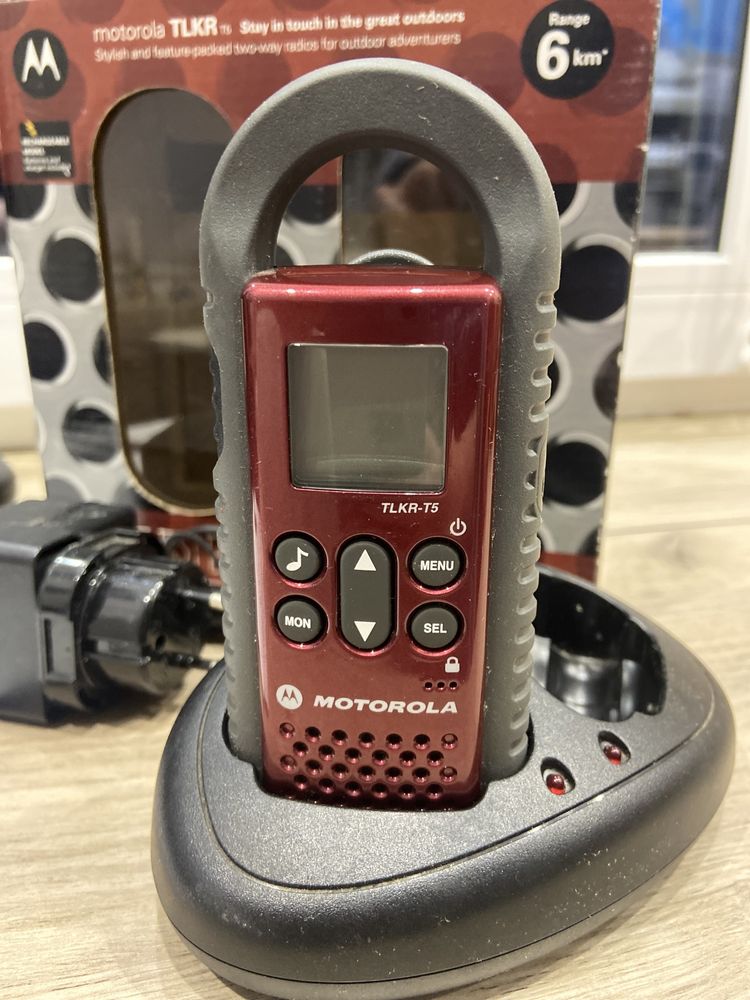 Рації Motorola TLKR T5