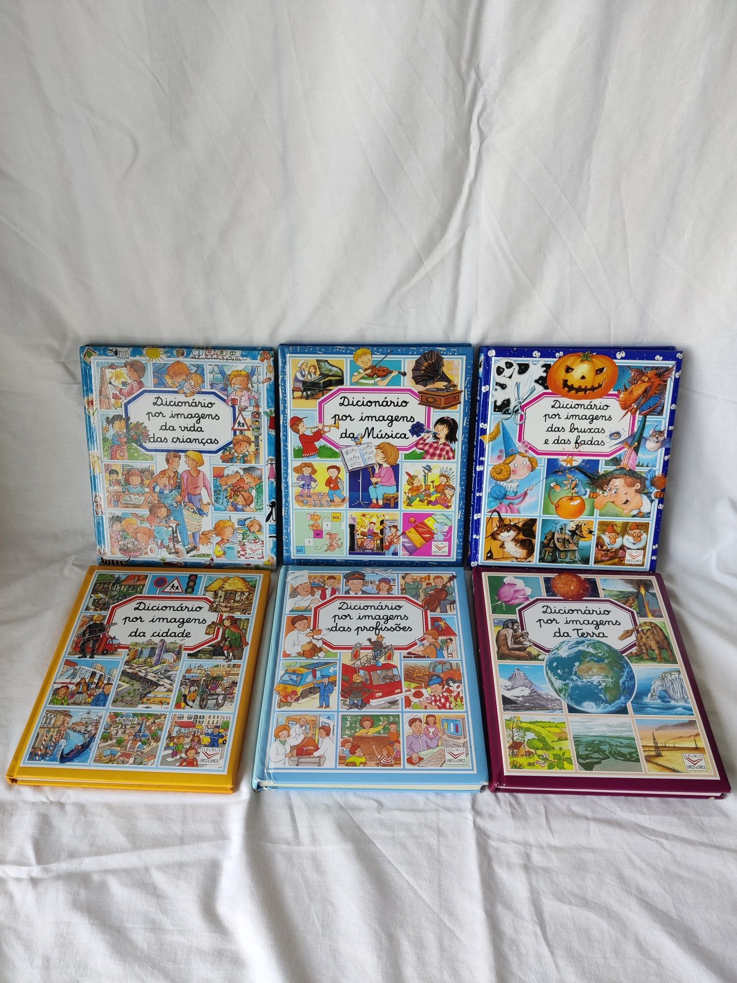 Livros infantis variados