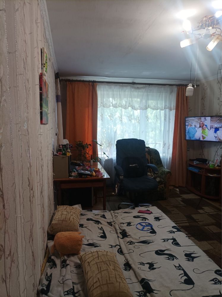Продам 3х ком квартиру Центр Чешский дом