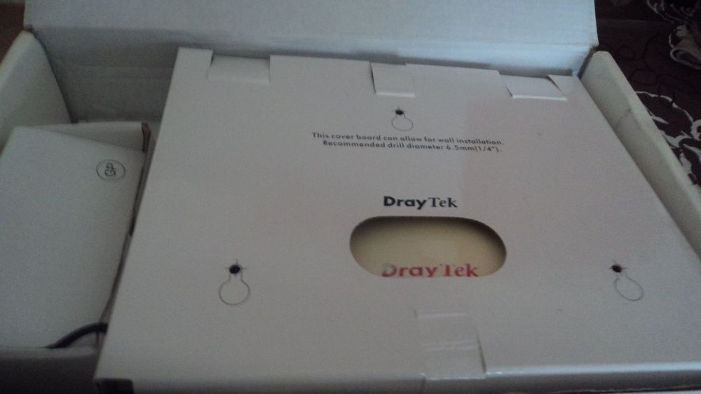 Dray Tek Vigor 2710 ADSL 2/2+ Firewall Router