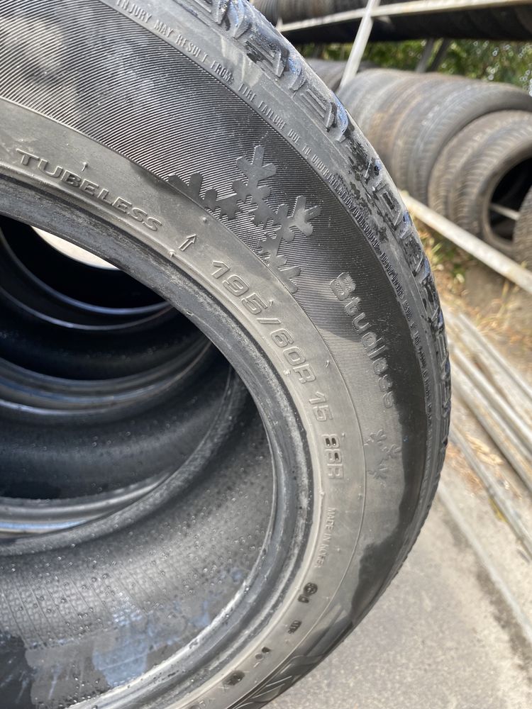 Шини  kumho kw 31 195/60 15 зима 4шт