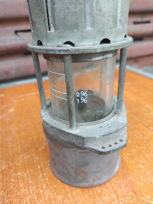 Лампа керасінова. Керосинова лампа. Лампа. Ліхтар. Фонарь. Фанарик.