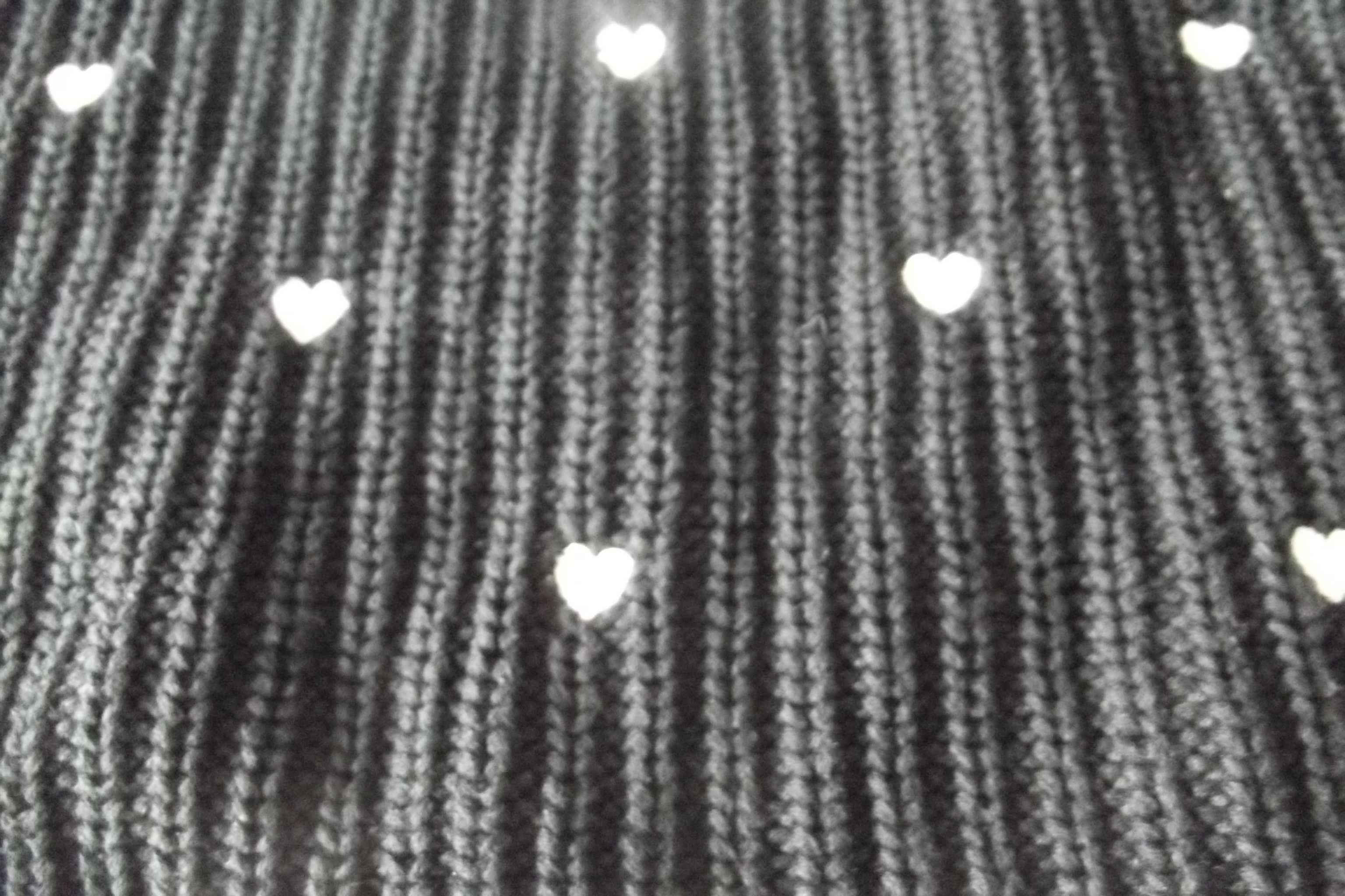 Krótki sweter w serca Zara Knit