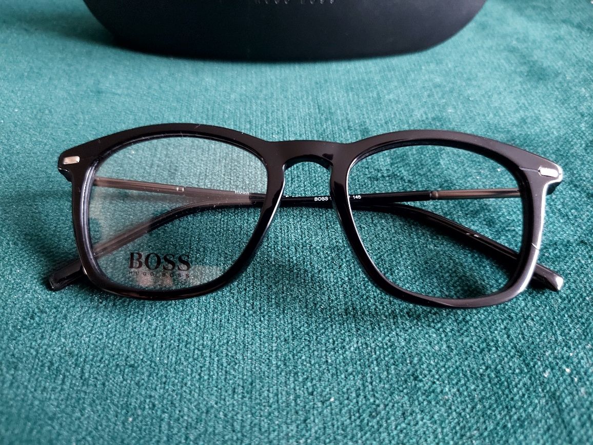 Oprawki Hugo Boss nowe polecam
