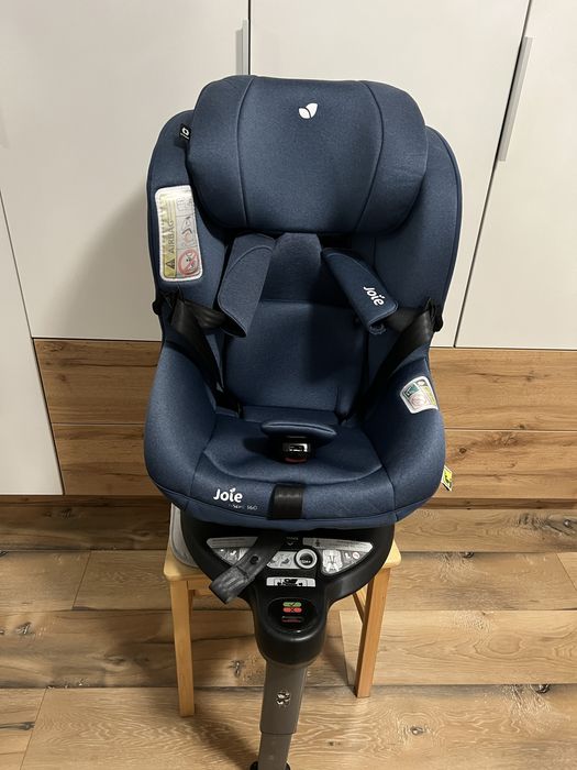 Fotelik samochodowy Joie i-spin 360 0-19kg