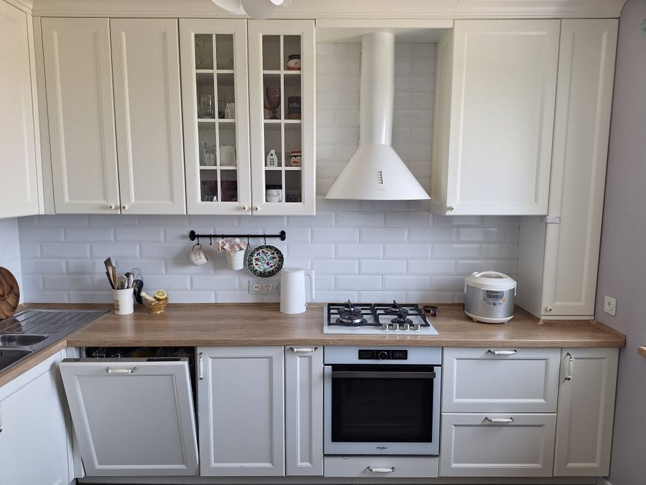 Продам евротрикімнатну з терасою Буча Власник