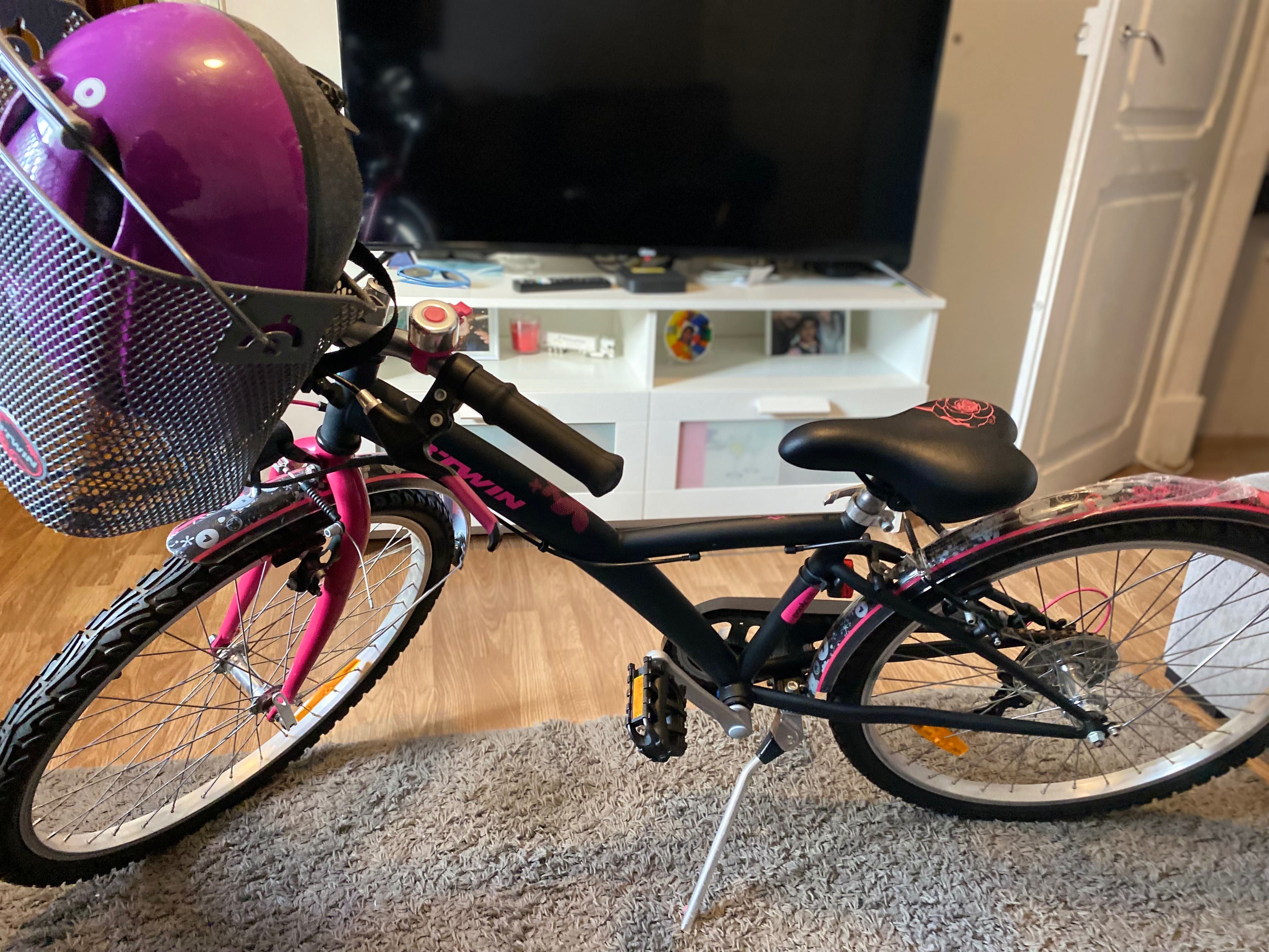 Bicicleta Btwin Original 500 24 com Cesto
