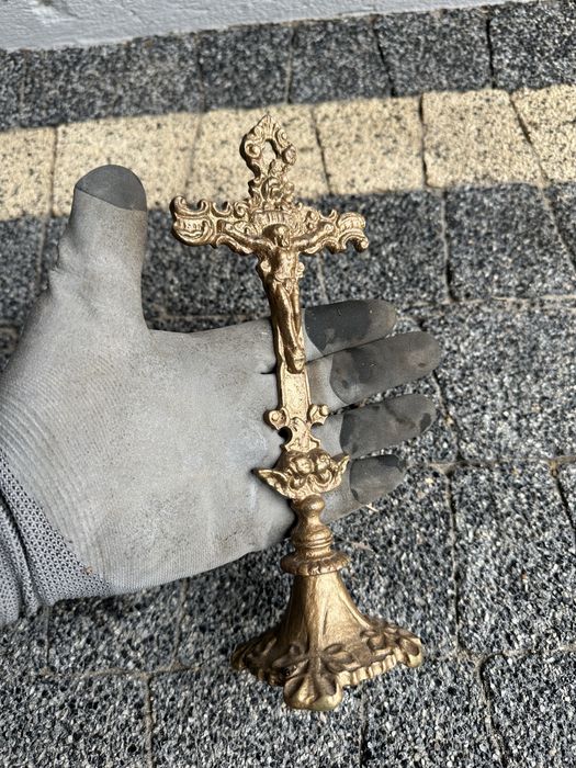 Zabytkowy krzyż jezus antyk krzyżyk figura krzyża