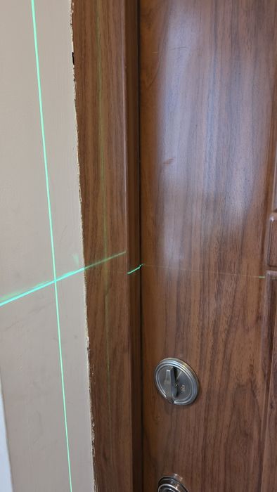 Laser krzyżowy Dedra