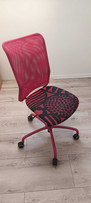 Krzesło biurowe fotel biurkowy różowy dziewczynka IKEA
