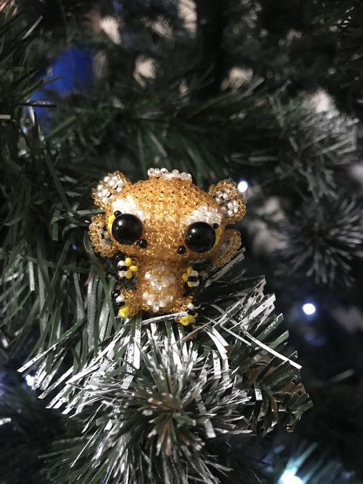 Продам изделие из бисера